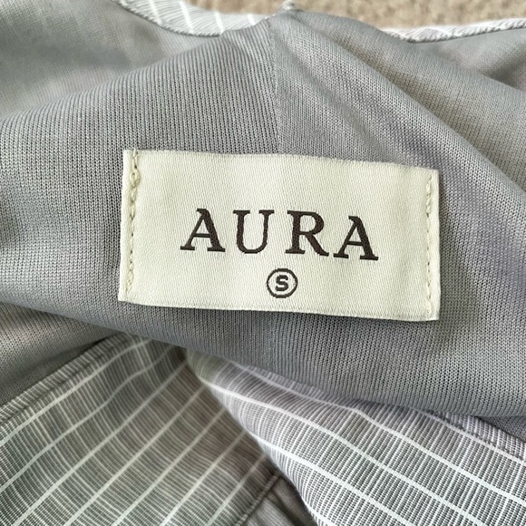 NWT Women’s Grey Striped Jumpsuit, Size Small - Picture 7 of 9